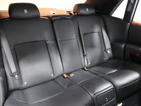 Used 2013 Rolls-Royce Ghost RWD image 98