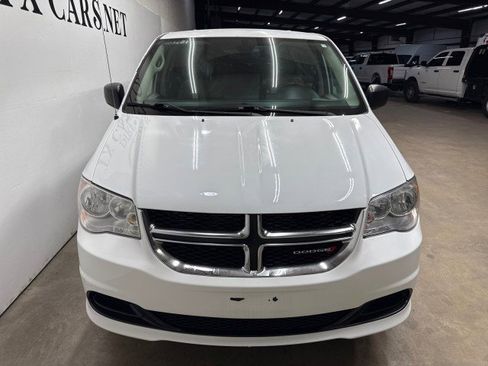 Used 2019 Dodge Grand Caravan SE w/ Power Convenience Group I image 13