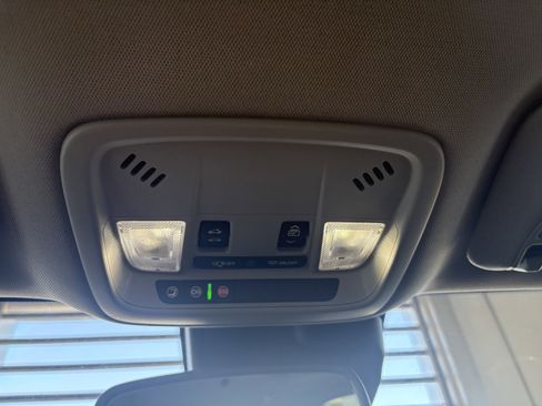 Used 2024 Chevrolet Malibu LT image 18