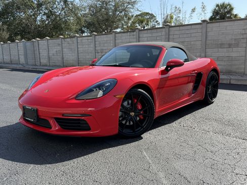Certified 2025 Porsche 718 Boxster S image 1