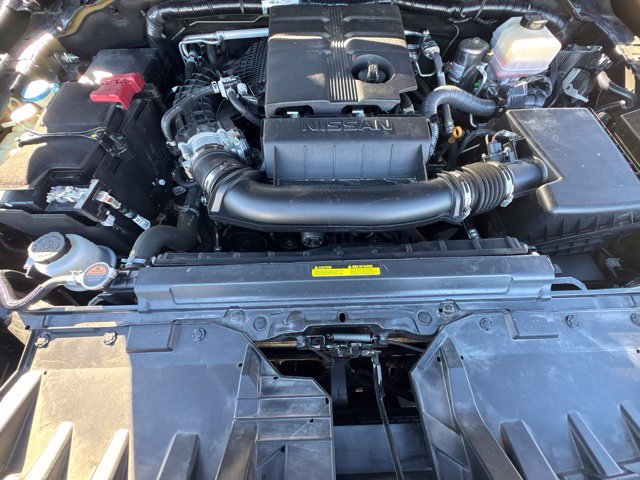 Used 2024 Nissan Frontier SV w/ Hardbody Edition AWD/4WD image 10