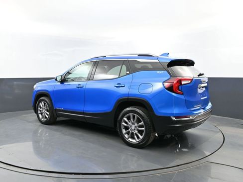 Used 2024 GMC Terrain SLT AWD/4WD image 24