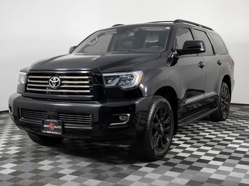 Used 2021 Toyota Sequoia Nightshade image 2