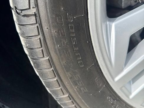 Used 2018 Audi Q5 2.0T Premium Plus w/ Premium Plus Package AWD/4WD image 24