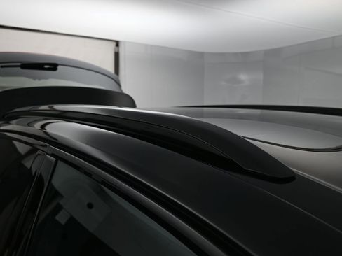 New 2026 Porsche Cayenne image 23