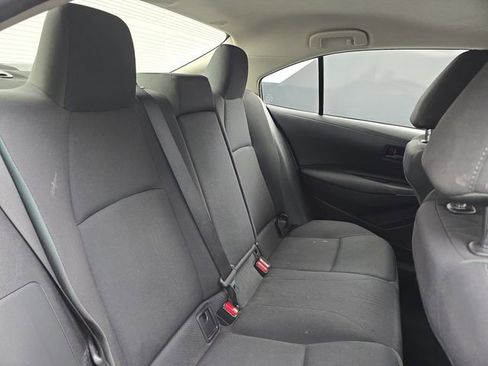 Used 2022 Toyota Corolla LE image 42