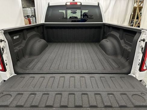 Used 2019 RAM 1500 Big Horn image 22