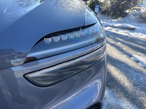 New 2026 Genesis GV70 2.5T Advanced image 3