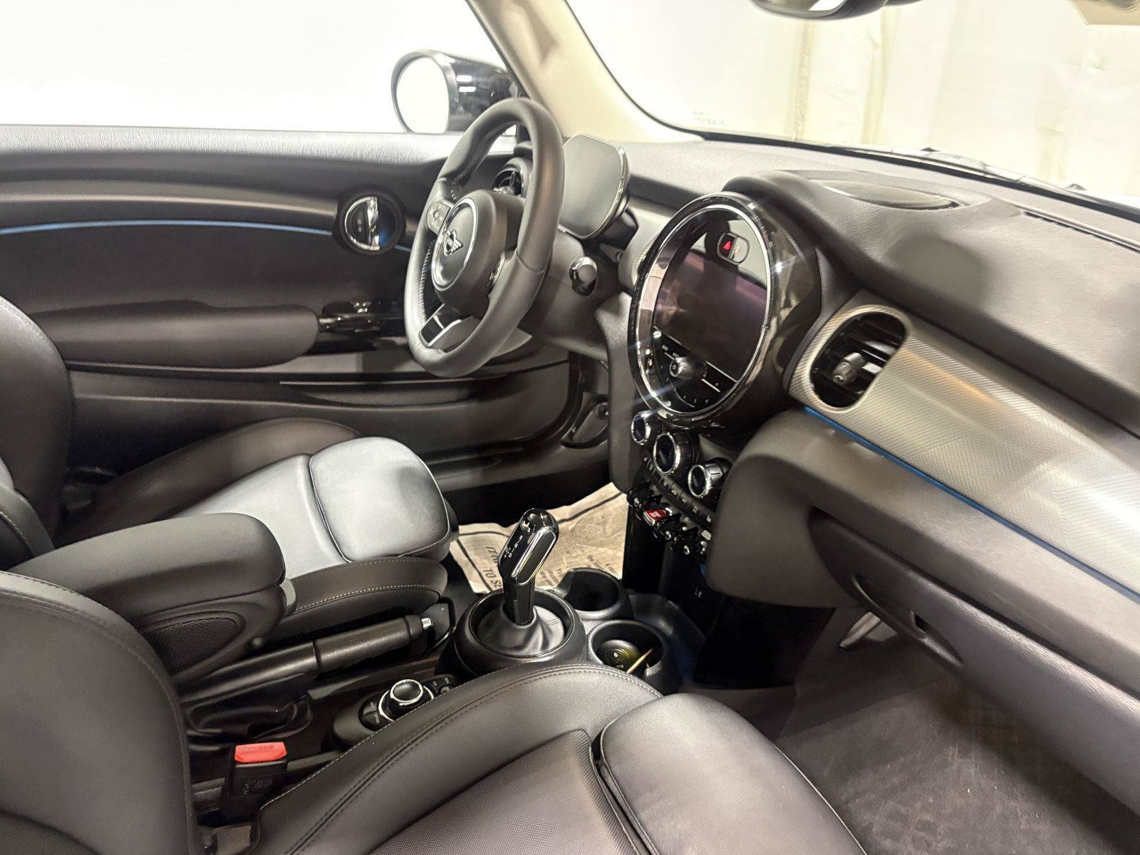 Used 2024 MINI Cooper S FWD image 7