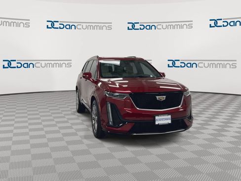 Used 2020 Cadillac XT6 Sport AWD/4WD image 3