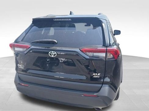 Used 2024 Toyota RAV4 XLE AWD/4WD image 16