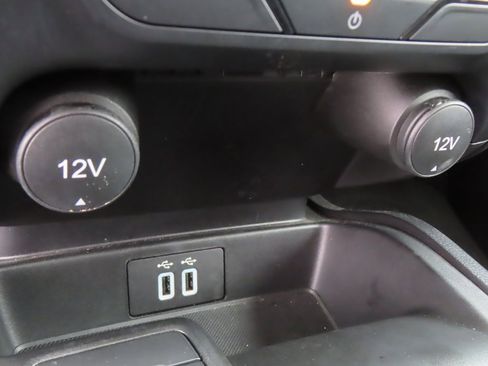 Used 2023 Ford Ranger XLT w/ Equipment Group 301A Mid image 6