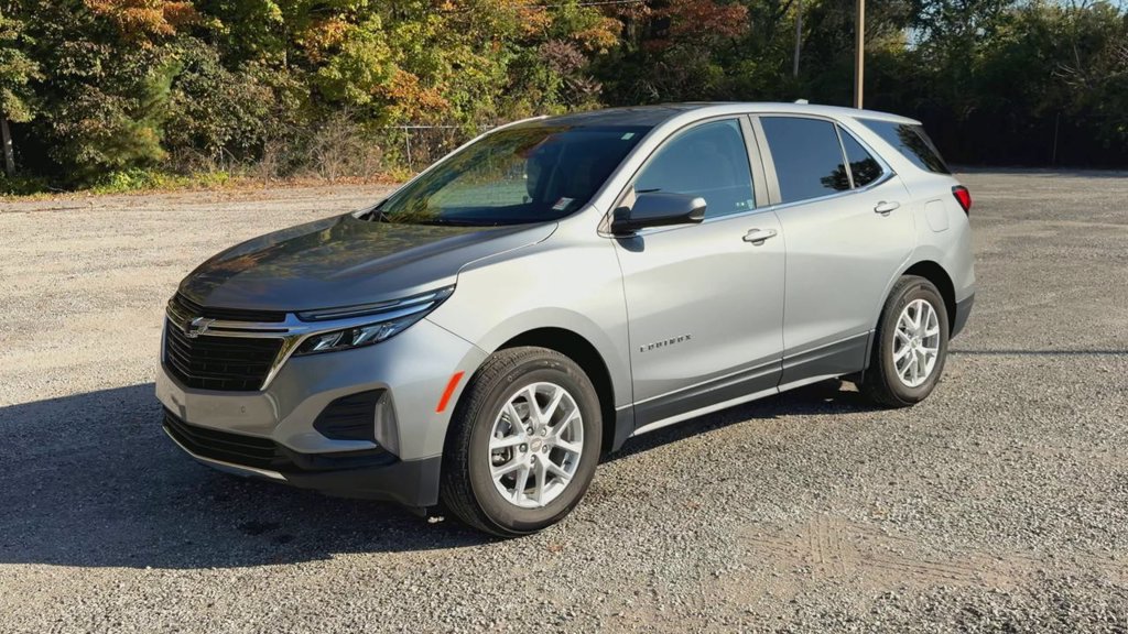 Used 2024 Chevrolet Equinox LT FWD image 4