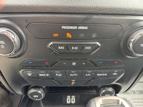 Used 2020 Ford Ranger XLT w/ Equipment Group 301A Mid image 20