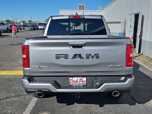 New 2026 RAM 1500 4x4 Crew Cab image 3