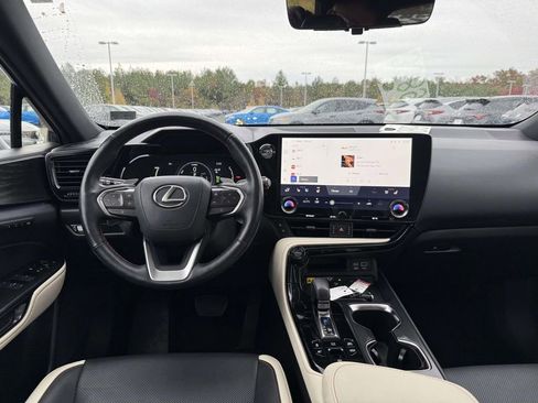 Used 2022 Lexus NX 450h+ AWD image 8