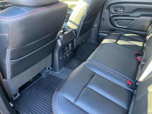 Used 2024 Nissan Titan PRO-4X w/ Pro-4x Convenience Package image 14