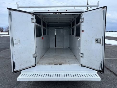 Used 2016 Ford Transit 250 138 w/ Interior Upgrade Package image 20