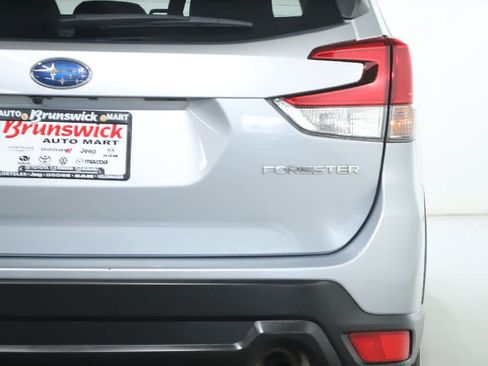 Used 2024 Subaru Forester Premium AWD/4WD image 48