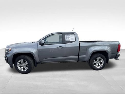 Used 2022 Chevrolet Colorado LT w/ LT Convenience Package AWD/4WD image 2