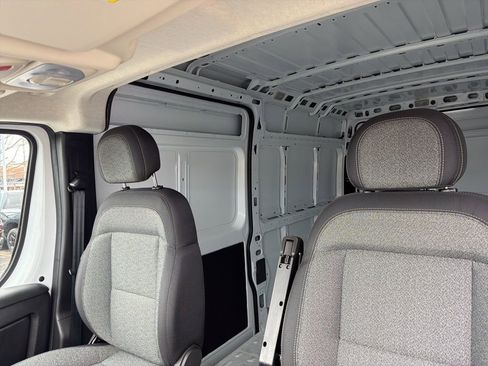 New 2026 RAM ProMaster 2500 w/ Upfitter's Prep Package image 4