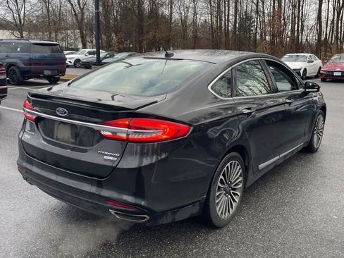 Used 2018 Ford Fusion Titanium image 3