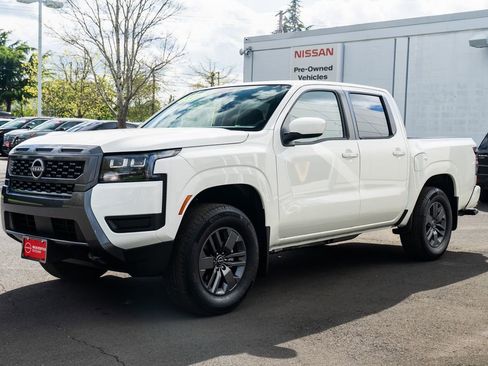 New 2026 Nissan Frontier SV w/ SV Convenience Package AWD/4WD image 3
