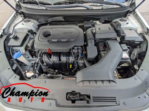 Used 2018 Hyundai Sonata SEL w/ Tech Package 02 FWD image 14