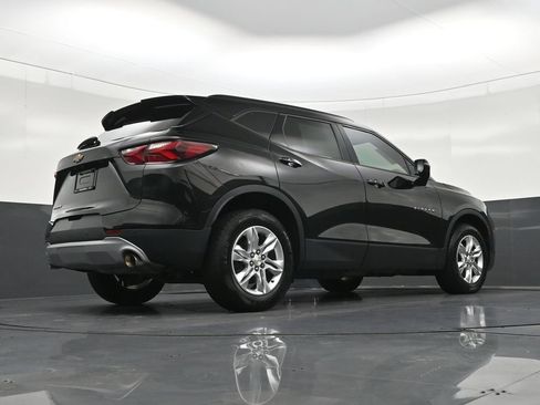 Used 2020 Chevrolet Blazer LT FWD image 29