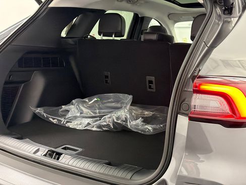 New 2026 Ford Escape Base w/ PHEV Premium Package image 8