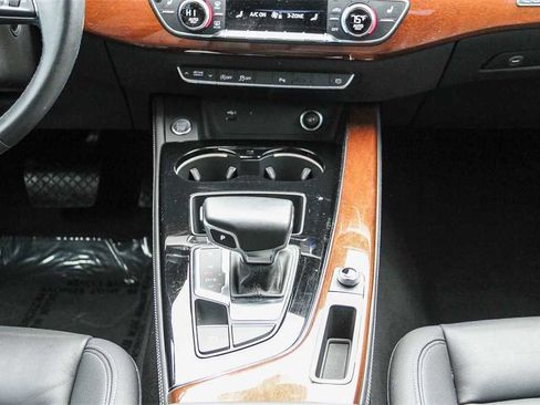 Used 2022 Audi A4 2.0T Premium Plus image 14