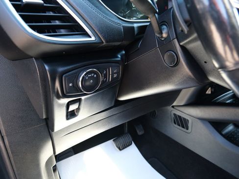 Used 2019 Lincoln Nautilus Reserve FWD image 27