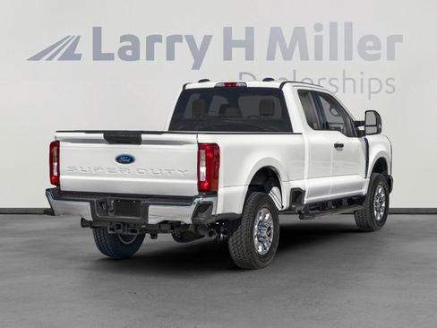 Used 2024 Ford F250 XLT w/ 360-Degree Camera Package image 2