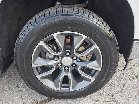 Certified 2024 Chevrolet Silverado 1500 LT image 7