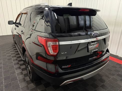 Used 2017 Ford Explorer XLT AWD/4WD image 13
