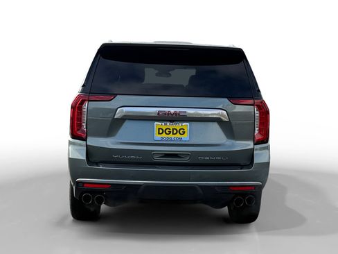 Used 2024 GMC Yukon XL Denali image 4