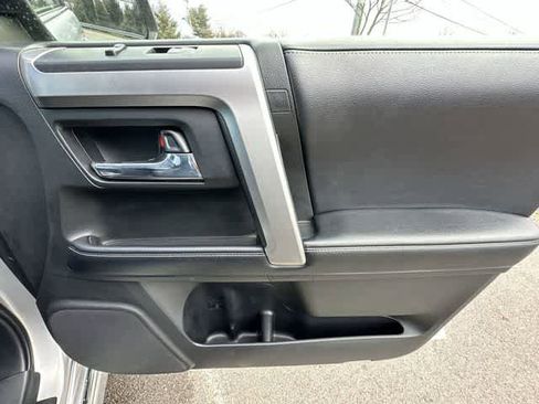 Used 2019 Toyota 4Runner Limited AWD/4WD image 24