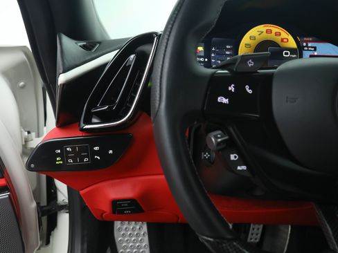 Certified 2021 Ferrari Roma RWD image 28