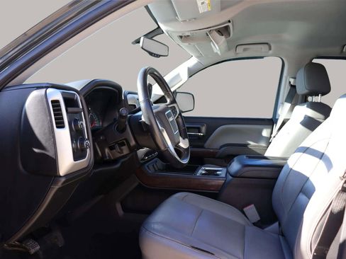Used 2018 GMC Sierra 1500 SLT w/ SLT Premium Package image 17