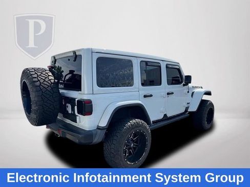 Used 2018 Jeep Wrangler Unlimited Rubicon AWD/4WD image 11