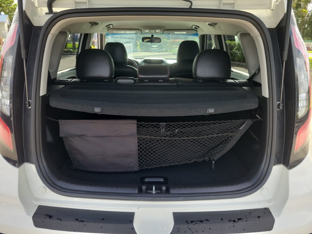 Used 2018 Kia Soul ! FWD image 8
