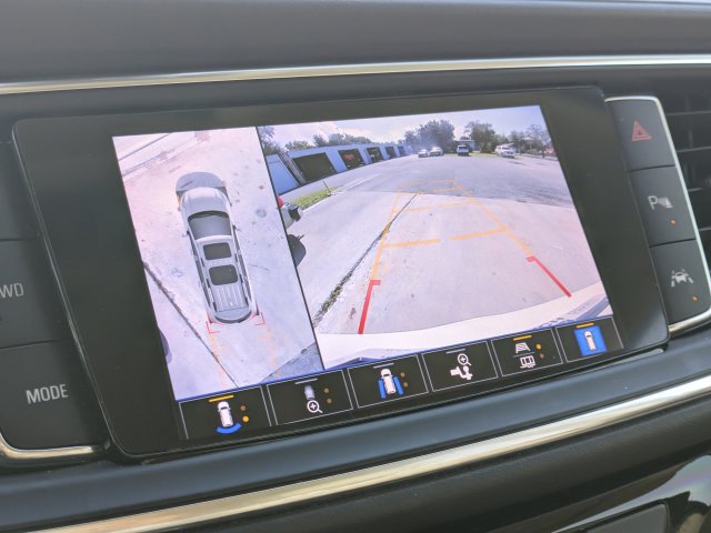 Used 2023 Buick Enclave Avenir w/ Avenir Technology Package AWD/4WD image 31