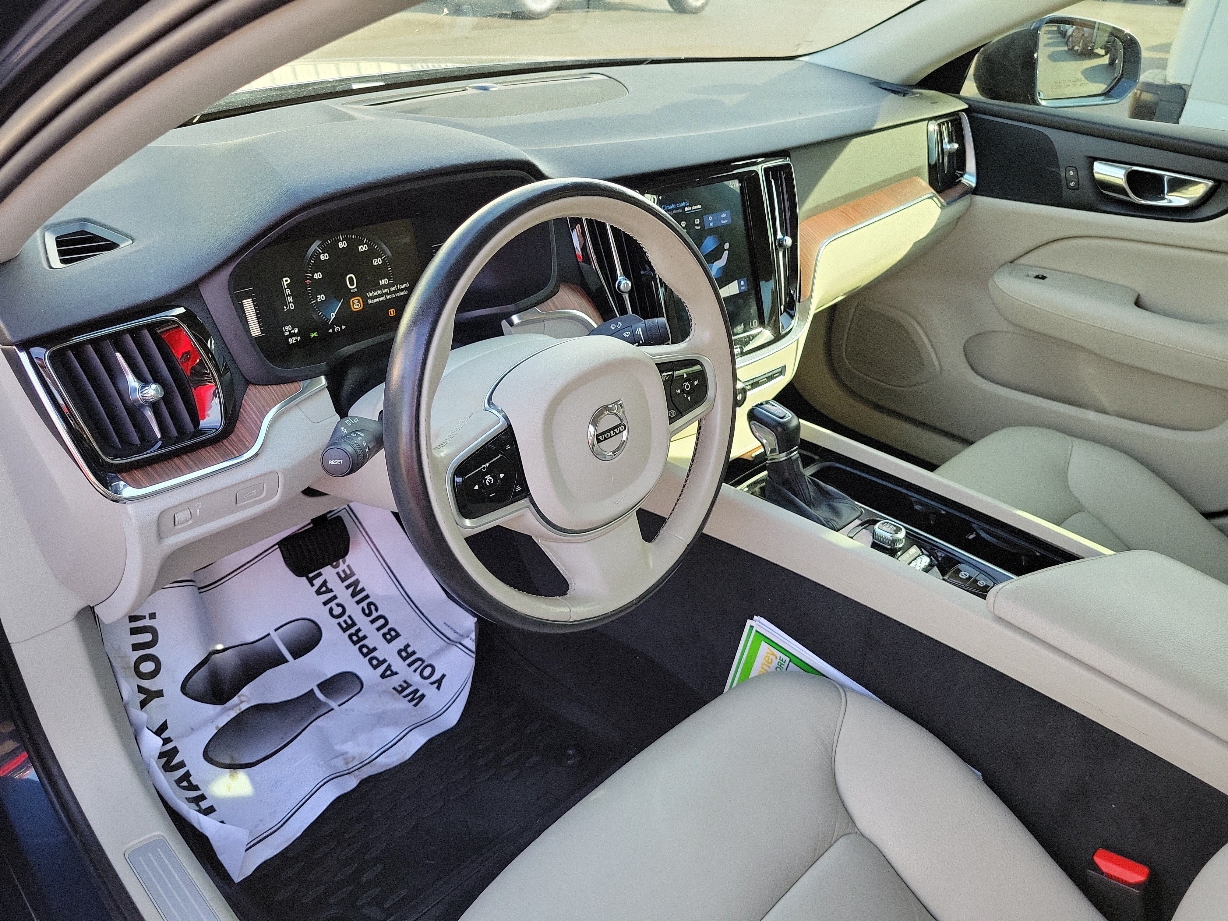 Used 2019 Volvo S60 T5 Momentum w/ Premium Package FWD image 18