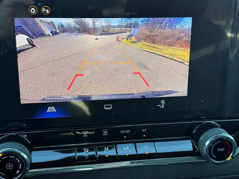 New 2026 Chevrolet Colorado W/T image 18