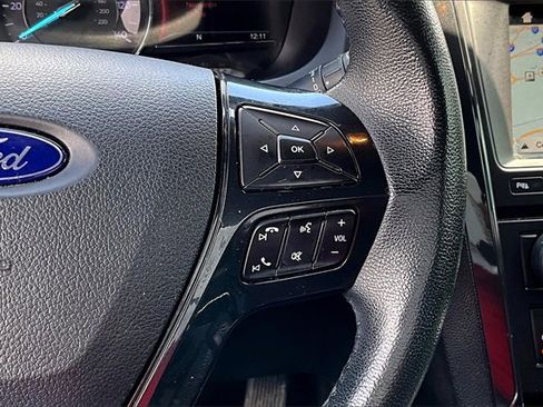 Used 2018 Ford Explorer XLT w/ Equipment Group 202A image 18