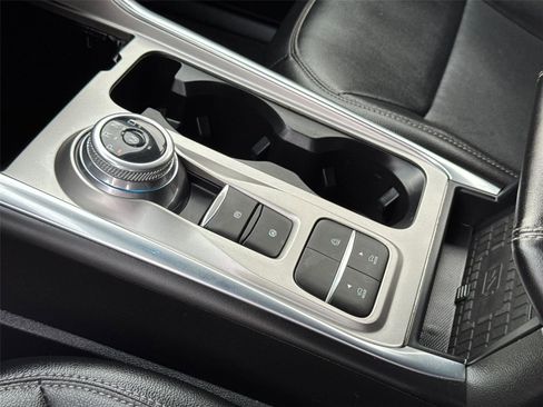 Certified 2021 Ford Explorer Limited w/ Hybrid Equipment Group 310A image 28