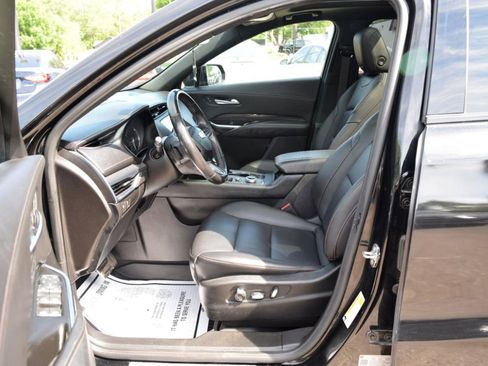 Used 2021 Cadillac XT4 Sport w/ Cold Weather Package AWD/4WD image 37