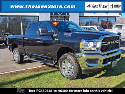 Used 2024 RAM 2500 Tradesman w/ Chrome Appearance Group