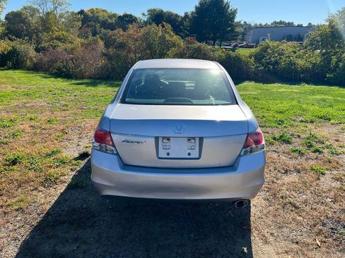 Used 2010 Honda Accord EX image 3