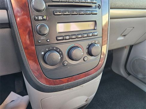 Used 2008 Chevrolet Uplander w/ Climate Package image 17
